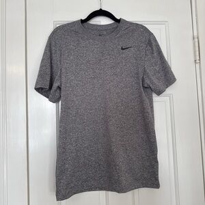 Nike Men's Heather Gray Short Sleeve Tee